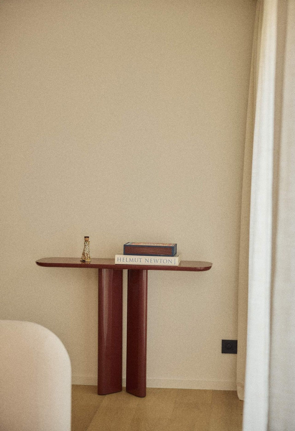 Console Lou - Laqué Bordeaux - Maison Caldeira