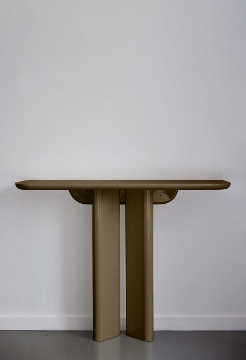 Console Lou - Laqué Kaki - Maison Caldeira