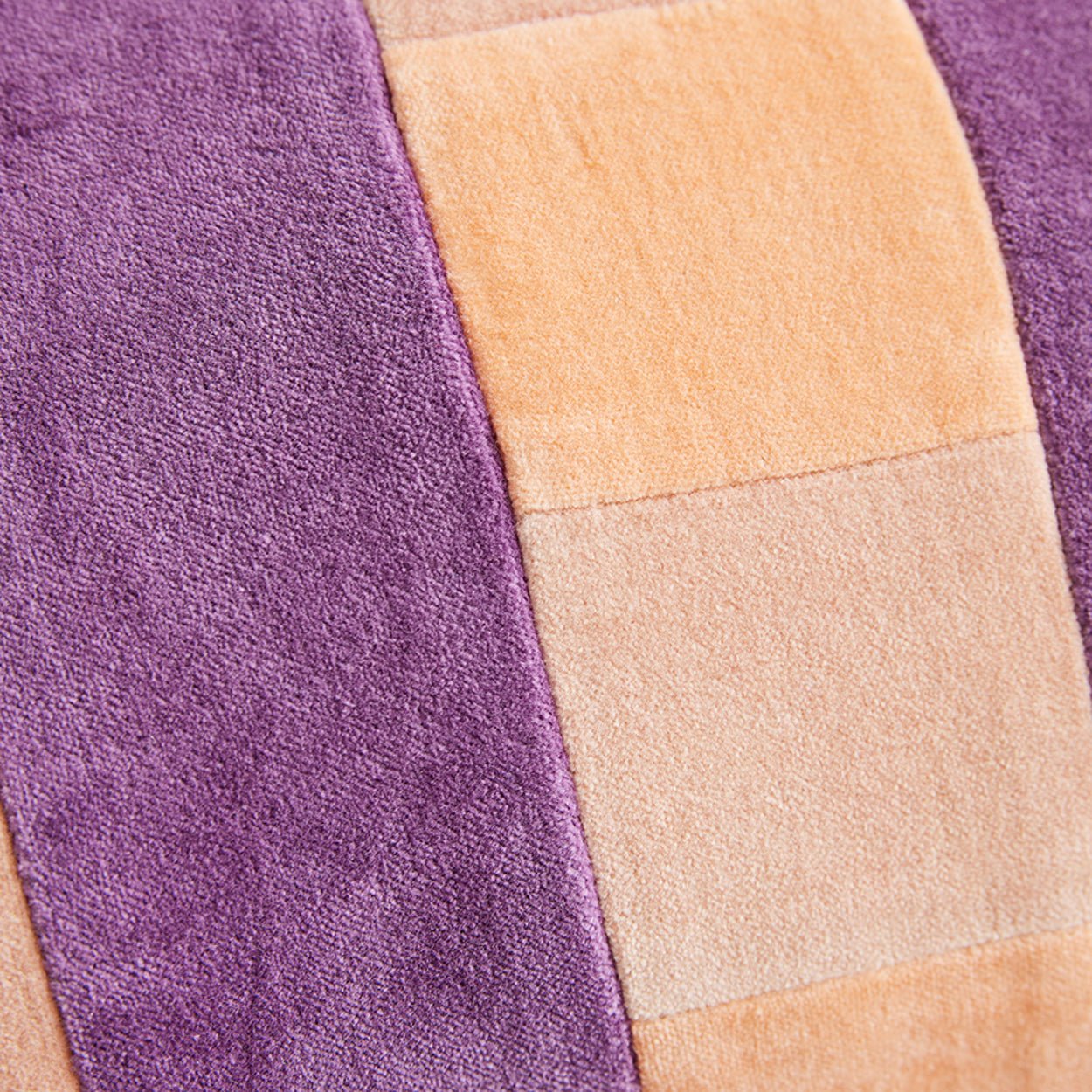 Coussin en velours rayé - Maison Caldeira