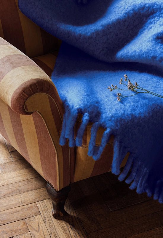 Couverture Mohair Cobalt Blue - Maison Caldeira