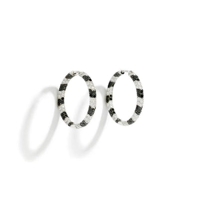 Créoles Reptile - Diamants Blancs et Noirs & Or blanc - Statement - Design Contemporain - Maison Caldeira