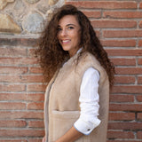 Gilet sans manches en fausse fourrure beige - Poland - Maison Caldeira