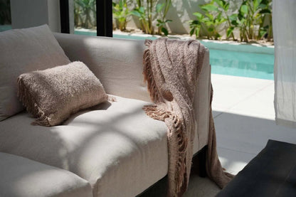 La housse de coussin Oh My Gee - Beige - 30x50 - Bazar Bizar - Méditerranée - Maison Caldeira