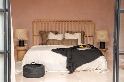 La housse de coussin Oh My Gee - Beige Noir - 35x100 - Bazar Bizar - Méditerranée - Maison Caldeira