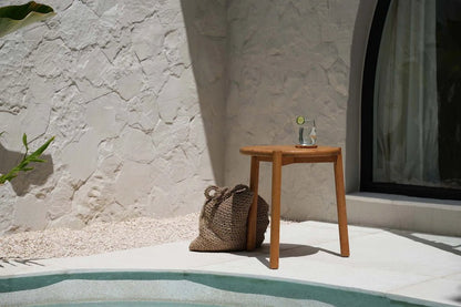 La table d'appoint Gilimanuk - Extérieur - Bazar Bizar - Méditerranée - Maison Caldeira