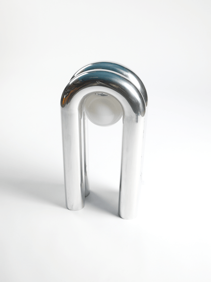 Lampe Arche - Chrome - Axel Chay - Design Contemporain - Maison Caldeira