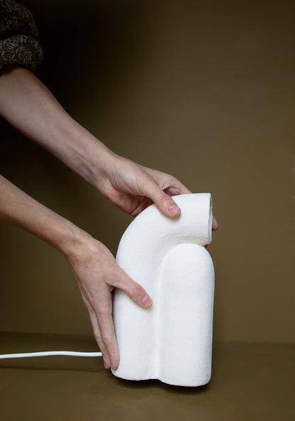 Lampe de table Nour en grès chamotté - Alice Lahana - Méditerranée - Maison Caldeira