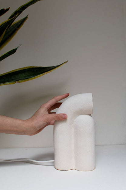 Lampe de table Nour en grès chamotté - Alice Lahana - Méditerranée - Maison Caldeira