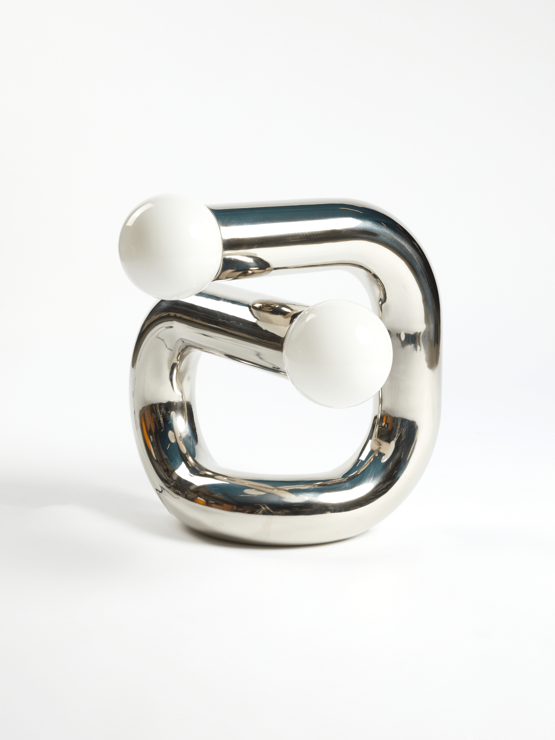 Lampe de table Sphinx - Chrome - Axel Chay - Design Contemporain - Maison Caldeira