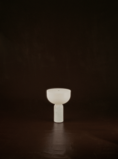 Lampe sans fil Kizu x marbre Blanc - New works - Scandinave - Maison Caldeira