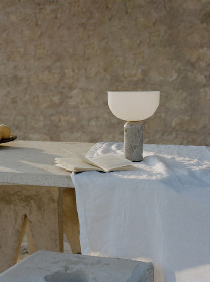 Lampe sans fil Kizu x marbre Gris de Marais - New works - Design Contemporain - Maison Caldeira