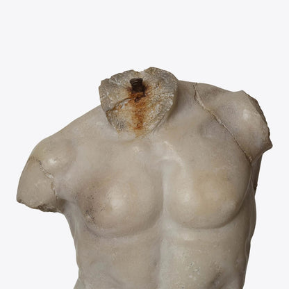 Large Maximillian Torso – Sculpture Homme Classique en Résine effet Plâtre Antique - Caldeira