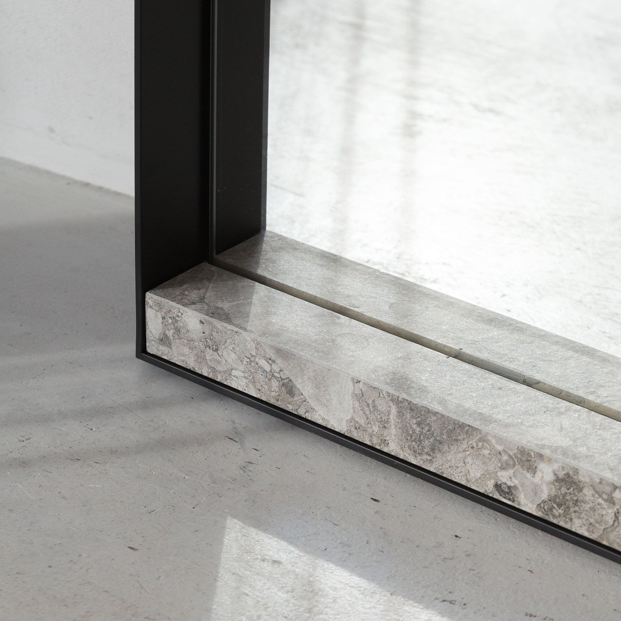 Miroir Ink- Woo - Woo - Design Contemporain - Maison Caldeira