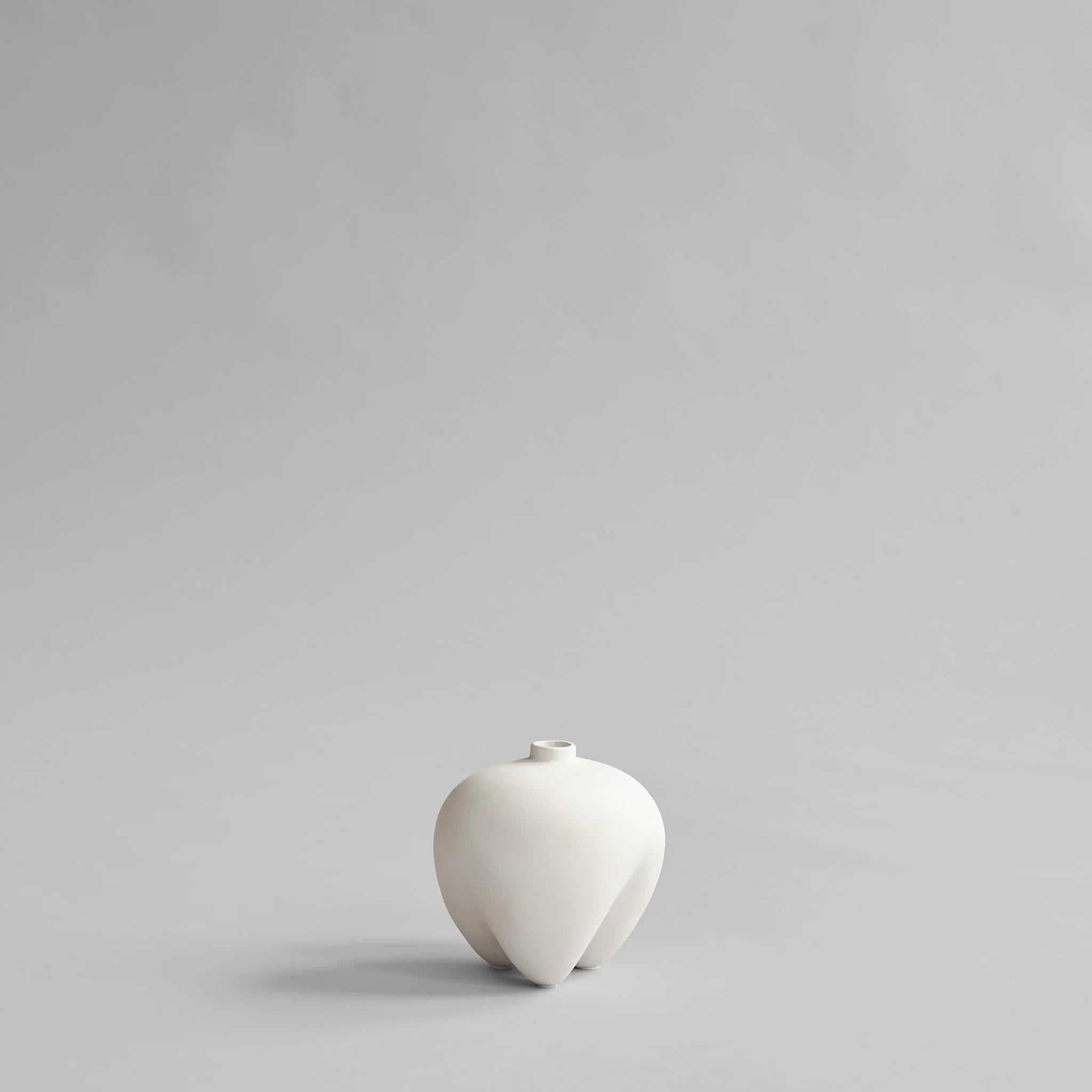 Petit vase Sumo - Blanc - 101 copenhagen - Scandinave - Maison Caldeira