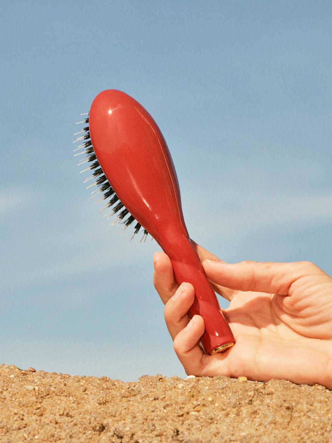 Petite brosse à cheveux Terre battue - N°2 L’INDISPENSABLE - Maison Caldeira