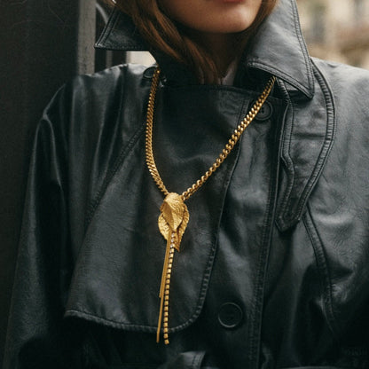 Sautoir Fleur - Or - Perrine Taverniti - Design Contemporain - Maison Caldeira