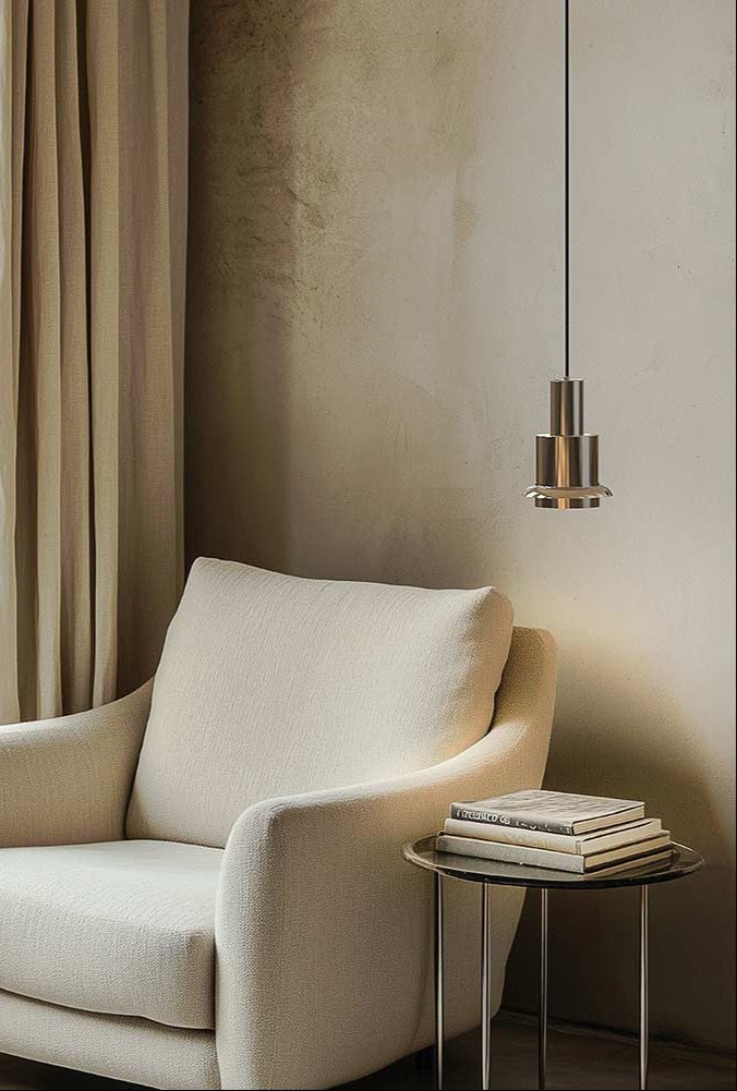 Suspension Chaumont nickel DCW éditions, luminaire design industriel chic sélection Maison Caldeira