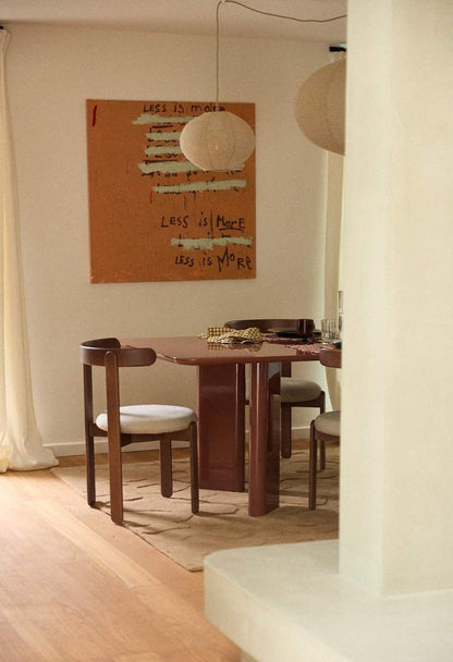 Table A Manger Rectangulaire Victoire - Bois Laqué Cranberry - Maison Caldeira
