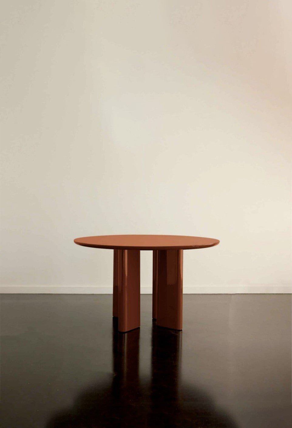 Table A Manger Ronde Joe - Laqué Bordeaux - Maison Caldeira