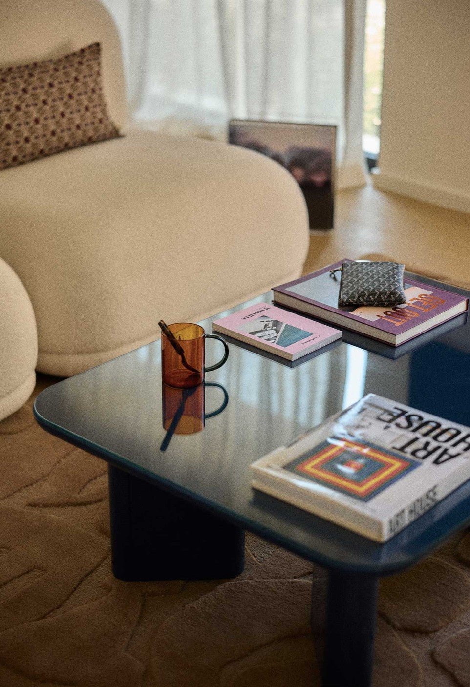 TABLE BASSE THELMA - LAQUÉ BLEU - Maison Caldeira