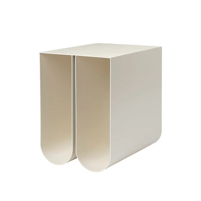 Table d'appoint courbée - Beige - Kristina Dam studio - Scandinave - Maison Caldeira