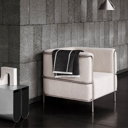 Table d'appoint courbée - Chrome - Kristina Dam studio - Scandinave - Maison Caldeira