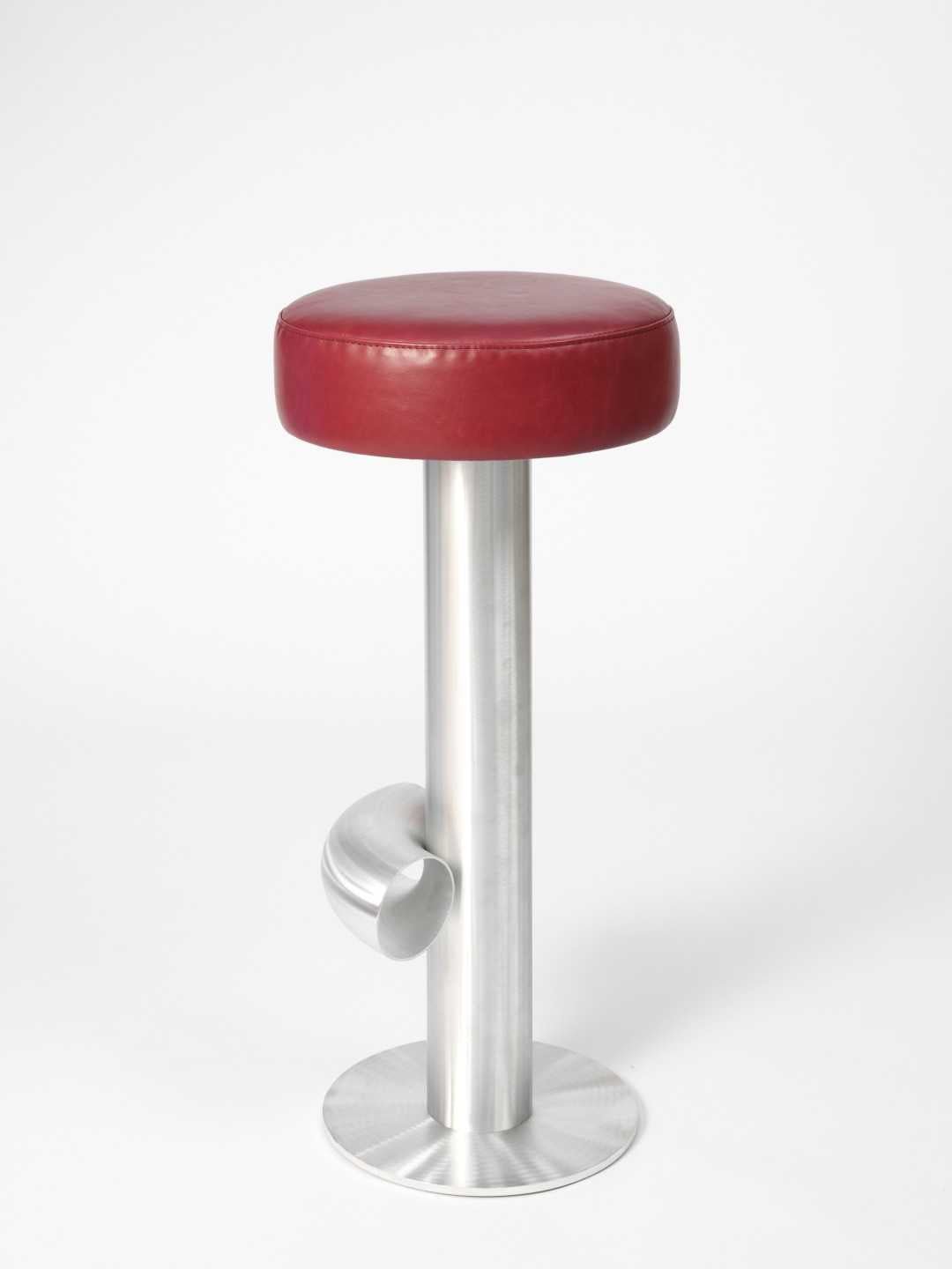 Tabouret de bar aluminum et cuir rouge - Maison Caldeira