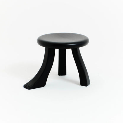 Tabouret Foot Stool en Châtaignier Massif - noir - Projects123A - Méditerranée - Maison Caldeira