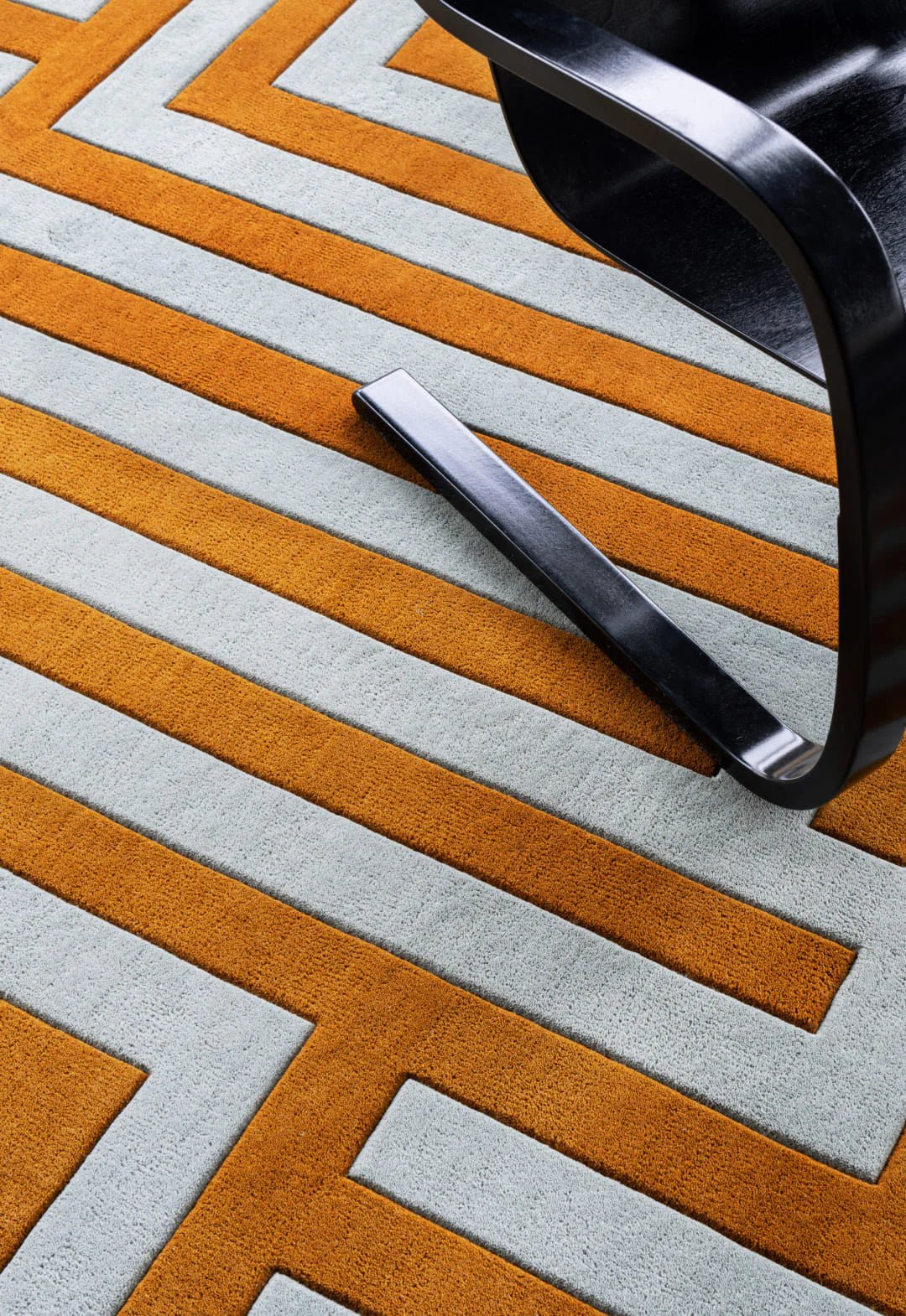 Tapis Letters - Ambre et bleu gris - Layered - Scandinave - Maison Caldeira
