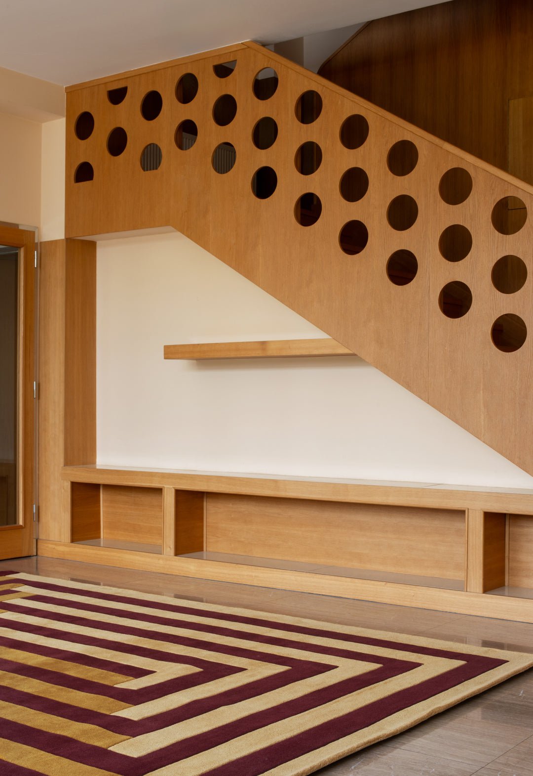 Teklan - Labyrinth - Wool - Rug - Mulberry - Sand - Maison Caldeira