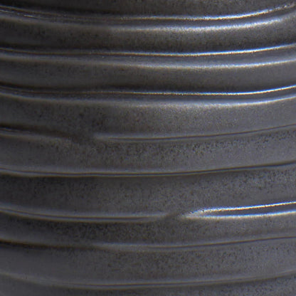 Vase Alfonso en Grès Sculpté - Noir - Projects123A - Méditerranée - Maison Caldeira