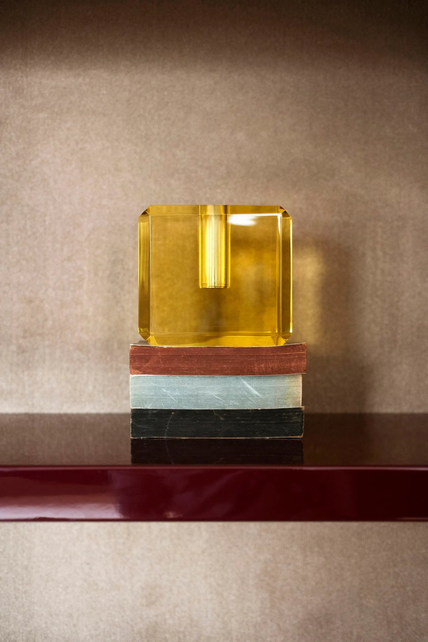 Vase Refract par Objects of Common Interest - Maison Caldeira