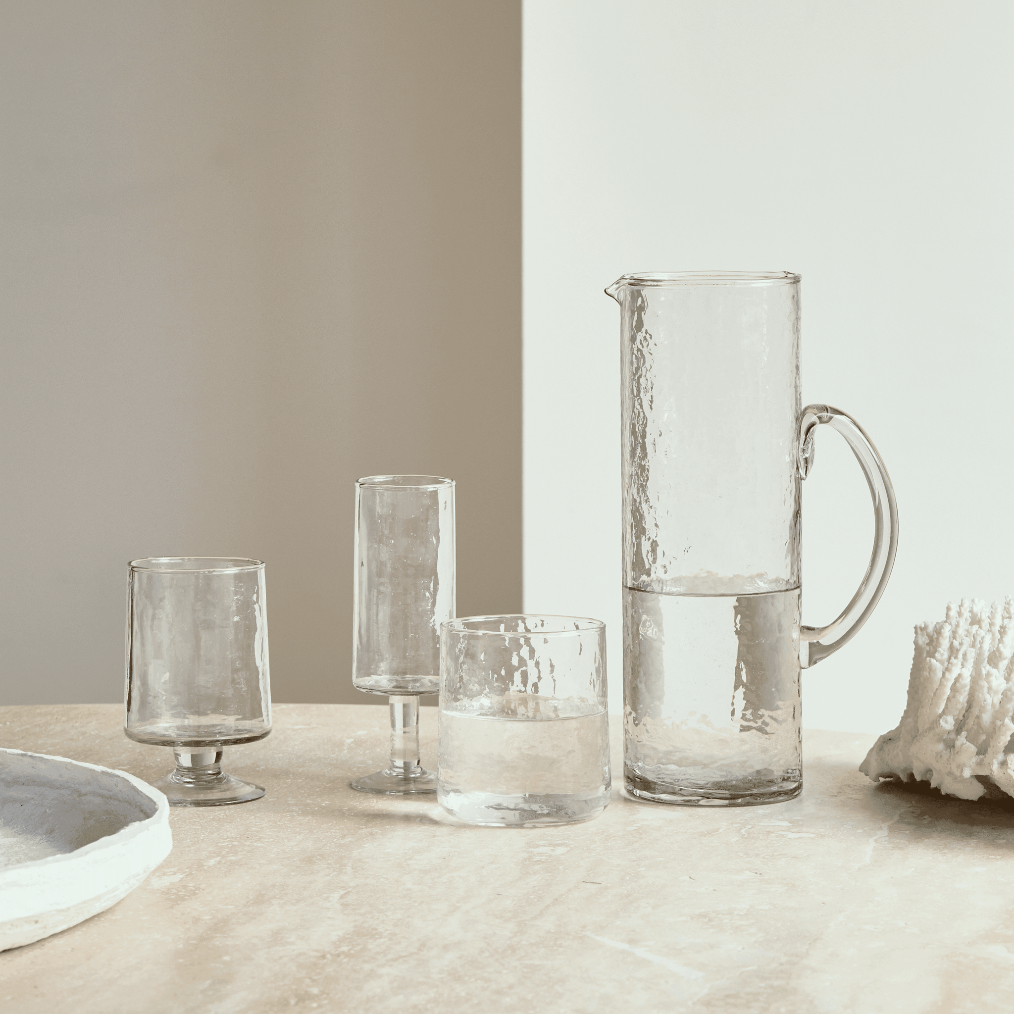 Verre à vin martelé transparent (lot de 4) - Caldeira