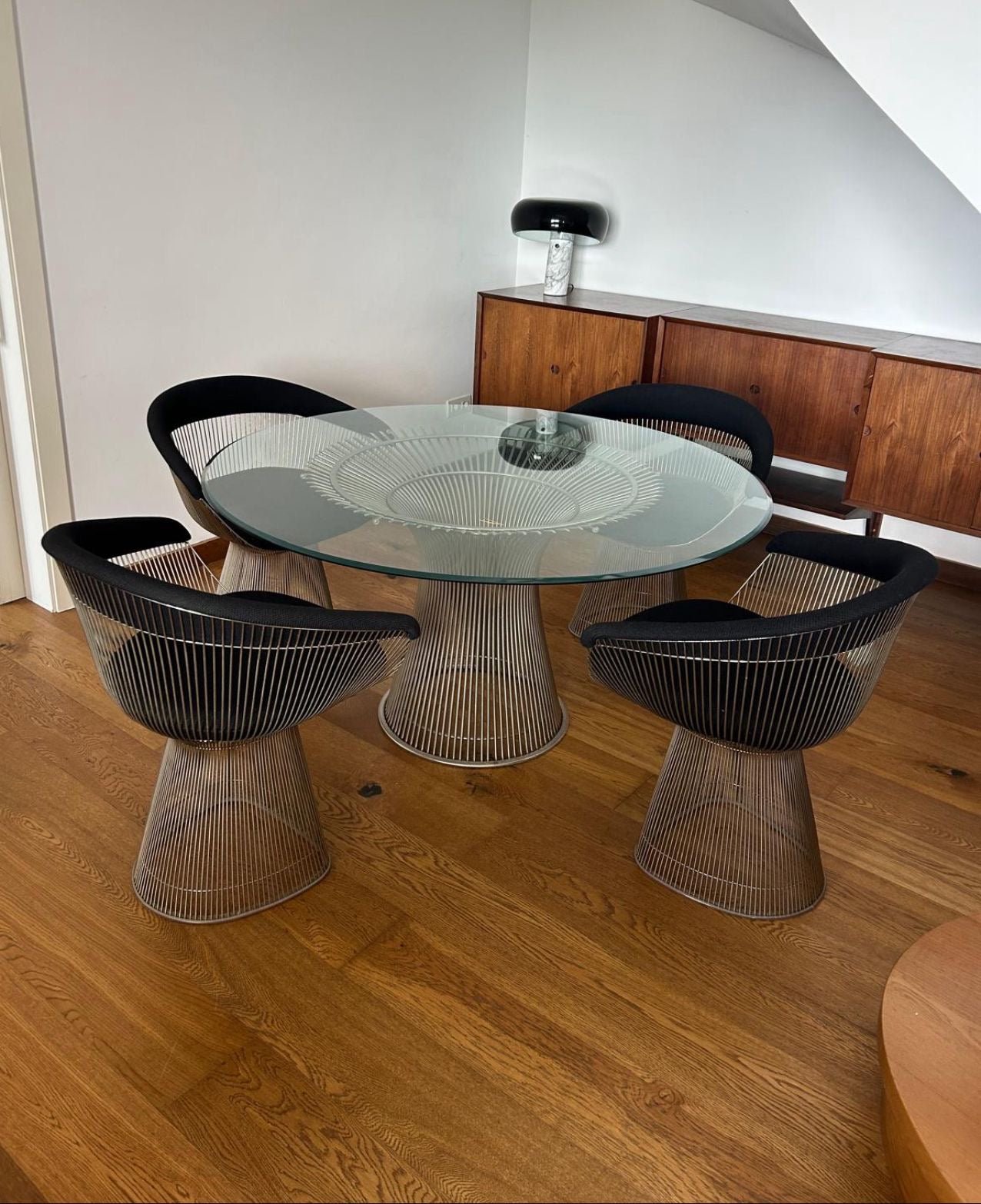 Warren Platner – Table de salle à manger bronze + 4 chaises (tissu noir) – Vintage, achat 2017 - Maison Caldeira