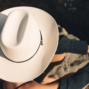 Chapeau en feutre de laine « Ezra » Off White - Maison Caldeira