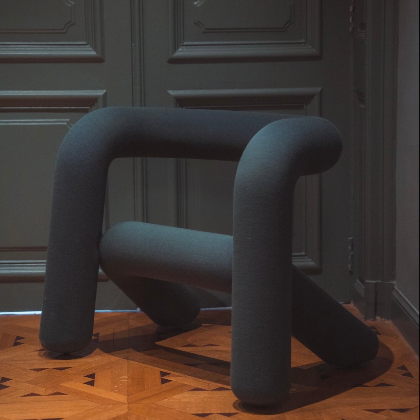 Fauteuil « Extra Bold » Vert - Big game x Kvadrat - Maison Caldeira