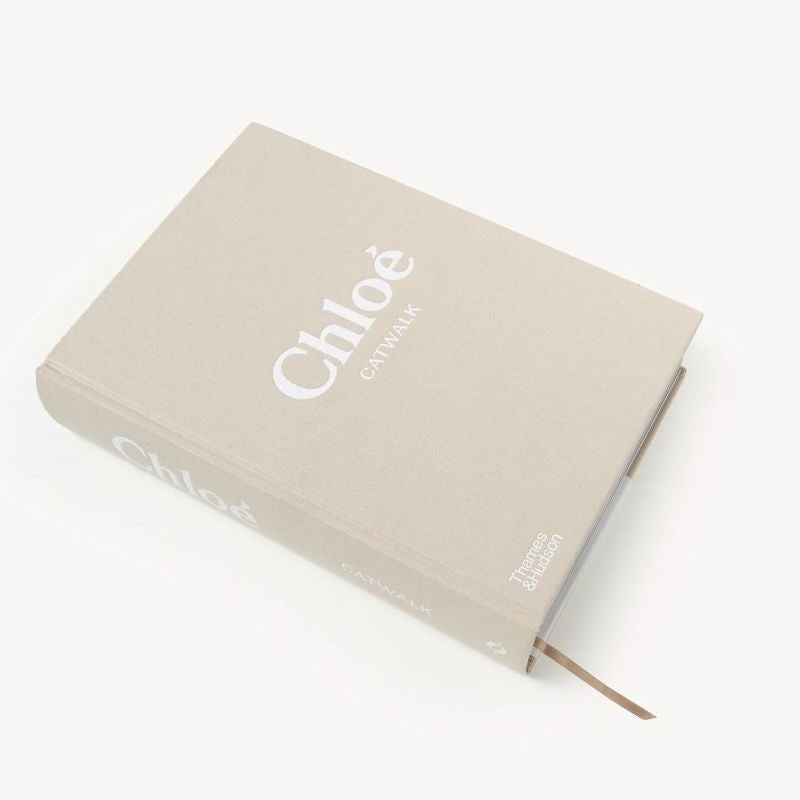 Livre : Chloé Catwalk - Maison Caldeira