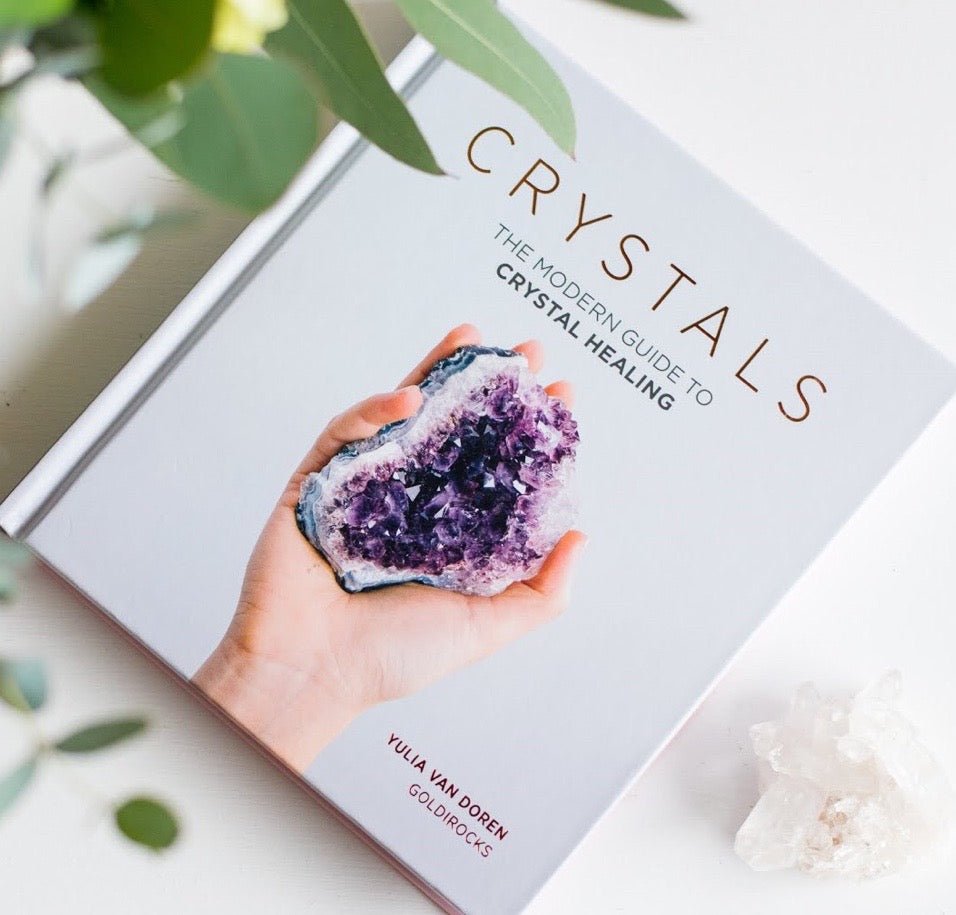 Livre : Crystals - le guide ultime sur les cristaux - Maison Caldeira