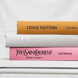 Livre : Yves Saint Laurent Catwalk - Maison Caldeira