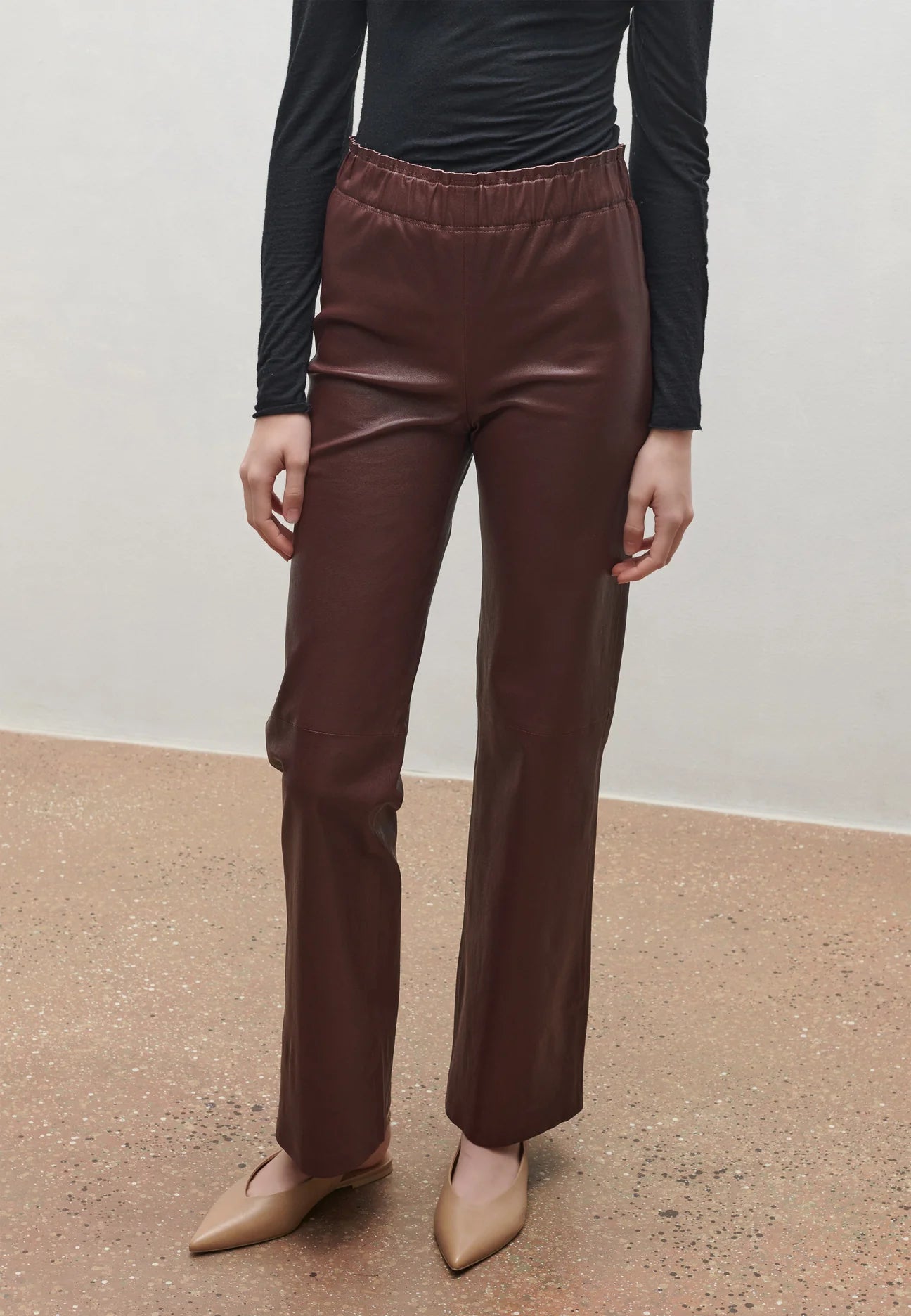 Pantalon stretch en cuir « RIHANNA » - Maison Caldeira