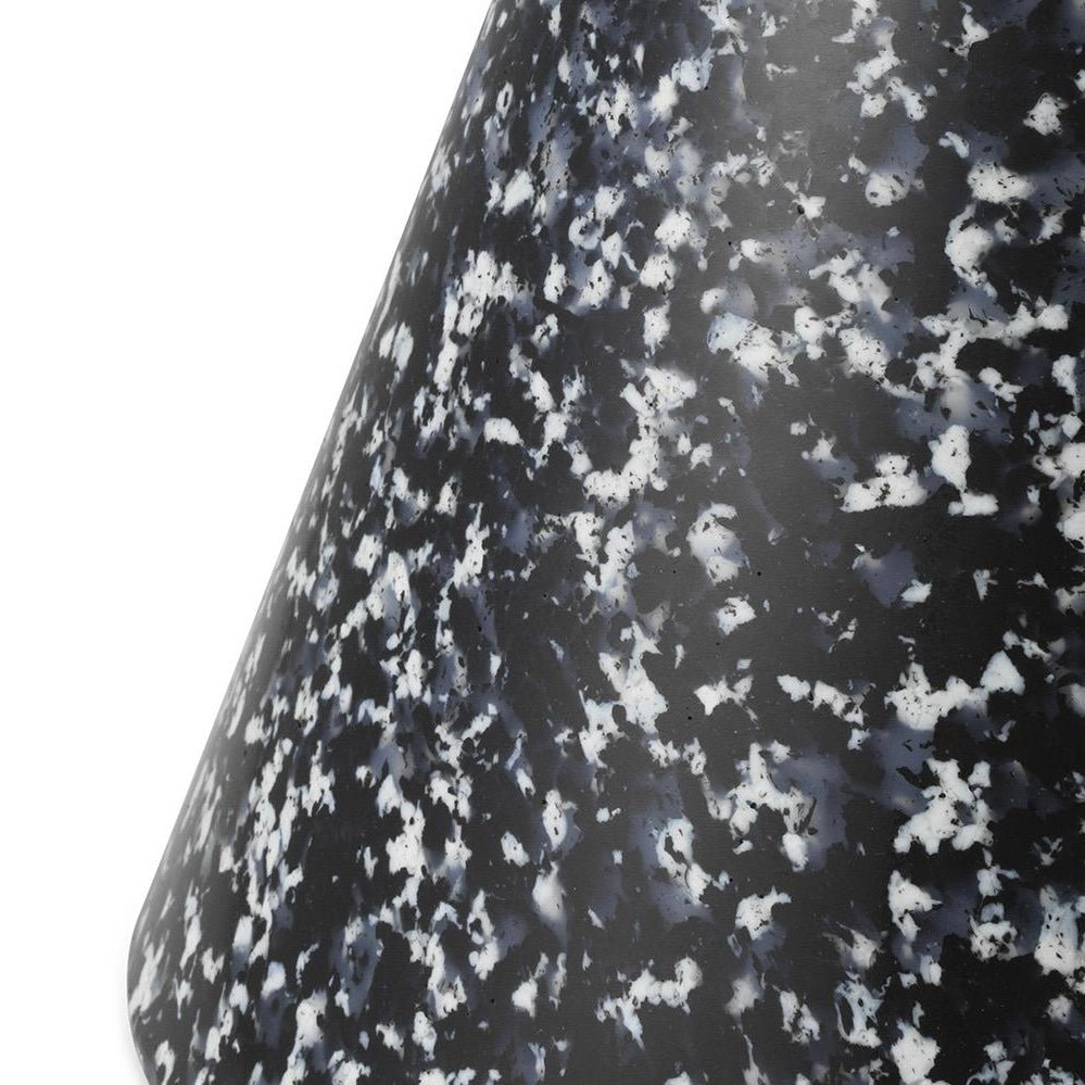 Tabouret Bit Cone - Noir - Normann Copenhagen - Scandinave - Maison Caldeira