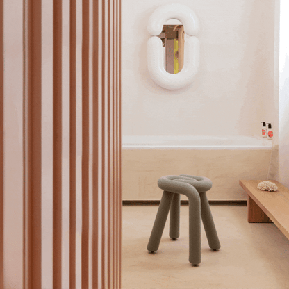 Tabouret Bold - Noisette - Moustache - Design Contemporain - Maison Caldeira